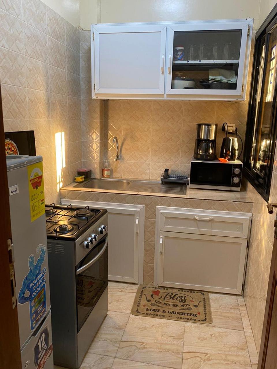 Residence Adja Binta Kane Sour داكاغْ المظهر الخارجي الصورة