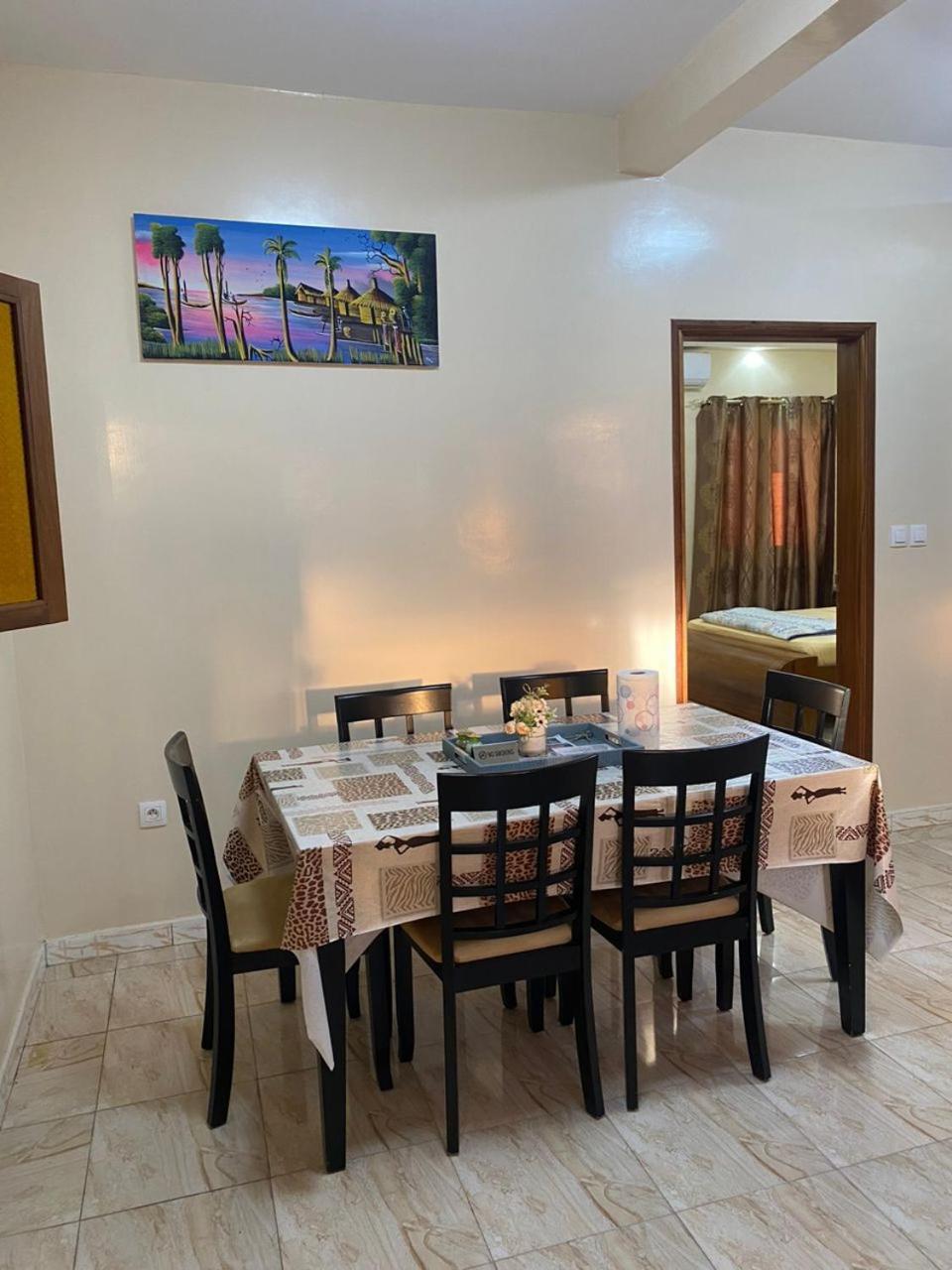 Residence Adja Binta Kane Sour داكاغْ المظهر الخارجي الصورة