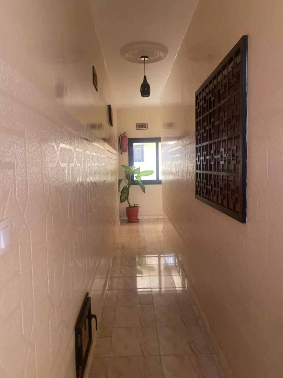 Residence Adja Binta Kane Sour داكاغْ المظهر الخارجي الصورة