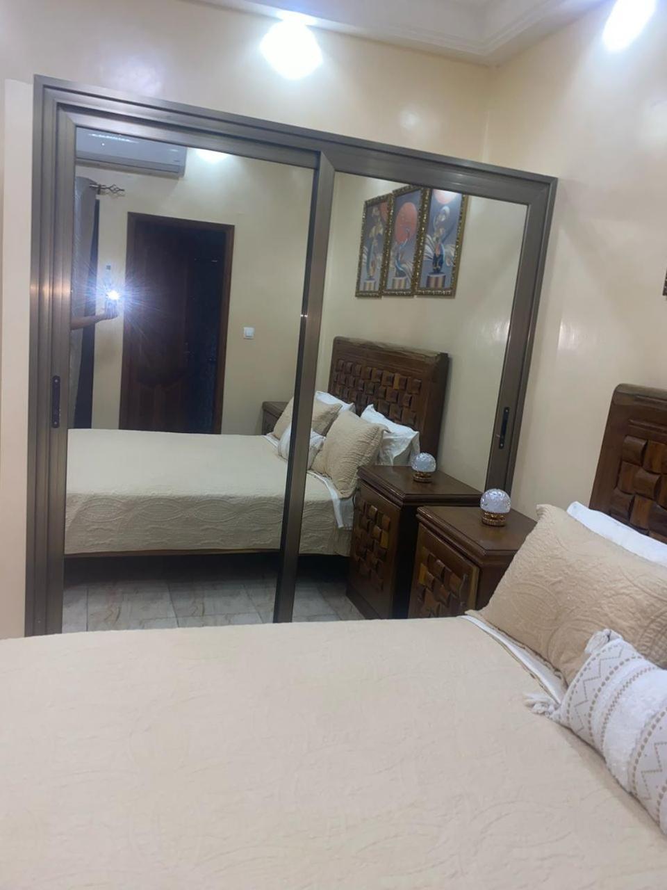 Residence Adja Binta Kane Sour داكاغْ المظهر الخارجي الصورة